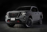 Nissan Navara 2021 ra mắt: Nâng cấp hàng loạt trang bị, ngoại hình thay đổi