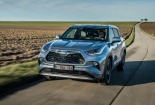 Toyota Highlander 2021 ra mắt: Động cơ hybrid 244 mã lực, sở hữu nhiều công nghệ an toàn
