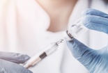 Khối áp xe lớn 'như nghìn côn trùng chích' do tự bơm filler vào mông