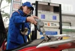 Giá xăng dầu nhập về Việt Nam giảm gần 2 triệu đồng/tấn