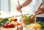 Giáo sư nêu đích danh 10 thói quen ăn uống 'phá hủy' từ nội tạng đến dung nhan: Bạn đang mắc mấy lỗi?