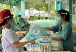 Vinamilk Sure Prevent và Optimum Gold trao tặng quà cho các bệnh viện tuyến đầu nhân ngày Gia đình Việt Nam
