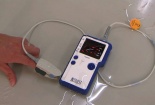 Loạn thị trường máy đo nồng độ oxy