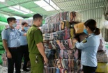 Phát hiện nhiều kho hàng, cơ sở kinh doanh thời trang vi phạm về ghi nhãn
