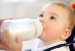 Cảnh báo uống quá nhiều sữa tươi khiến trẻ có thể bị thiếu máu do thiếu sắt