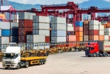 Xuất nhập khẩu 'vượt bão' Covid-19 đạt 600 tỷ USD trong năm 2021