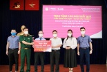 MB và Viettel tặng 100.000 suất quà tới người dân TP.HCM 