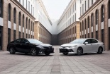 Toyota Việt Nam ra mắt dòng xe Camry  Hybrid và Camry 2.0Q hoàn toàn mới 