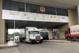 Lào Cai dừng nhận phương tiện chở hàng hóa trái cây tươi để xuất khẩu