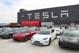 Liên tiếp gặp lỗi, Tesla lại mở một cuộc triệu hồi lớn