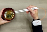 Phát triển thành công đũa điện tử tăng cảm giác mặn