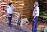 Buôn bán phân bón giả, cơ sở kinh doanh bị xử phạt 80 triệu đồng