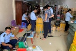 Vĩnh Long: Phát hiện trên 2.000 sản phẩm nhập lậu vi phạm về nhãn kinh doanh qua mạng xã hội