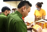 Hà Nội: Phát hiện lượng lớn hàng hóa nhập lậu, không rõ nguồn gốc