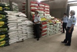 Tiền Giang: Phát hiện cơ sở buôn bán phân bón không phù hợp quy chuẩn, làm giả quy mô lớn