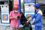 Giá xăng dầu tăng cao kỷ lục, doanh nghiệp ‘khó chồng khó’