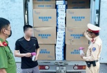 Ngăn chặn xe tải chở ấm đựng nước bằng thủy tinh không rõ nguồn gốc xuất xứ