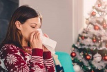 Cảnh báo: Trang trí cây thông mùa Giáng sinh có thể gây nguy hiểm đến sức khỏe
