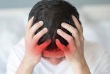Đau đầu dữ dội có thể là do bị chảy máu não