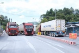 Gần 1.000 xe hàng làm thủ tục thông quan qua các cửa khẩu Lạng Sơn mỗi ngày