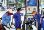 Lùi lịch điều chỉnh giá xăng dầu ra sau Tết