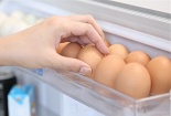 Chuyên gia chỉ ra nguyên nhân không nên bảo quản trứng ở cánh cửa tủ lạnh