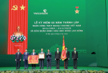 Lễ kỷ niệm 60 năm thành lập Vietcombank và đón nhận danh hiệu Anh hùng Lao động
