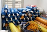 Quảng Ninh: Phát hiện và thu giữ hơn 500 bình khí cười các loại
