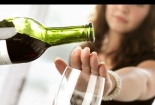 Bác sĩ khuyến cáo về rượu ảnh hưởng tới thai nhi