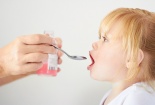 Cảnh báo: Trẻ bị ngộ độc do cha mẹ tự ý bổ sung vitamin D 