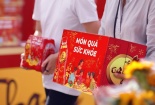 Tết này bạn mang quà gì về biếu cha mẹ?
