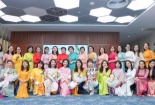 Ban Nữ công Công đoàn PV GAS gửi tặng gần 500 bộ áo dài cho phụ nữ tỉnh Lào Cai nhân tháng Ba yêu thương