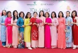 Vietcombank Sở giao dịch tổ chức chúc mừng ngày Quốc tế Phụ nữ 8/3