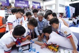 Các thí sinh Robotacon WRO 2024 cùng Vinamilk trở thành “đồng minh trái đất”