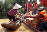 Quản lý chặt chẽ an toàn vệ sinh thực phẩm hàng cứu trợ vùng bão lũ