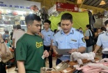 Phát hiện nhiều cơ sở kinh doanh hàng giả nhãn hiệu tại chợ Bến Thành