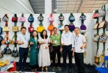 Sản phẩm quà tặng lưu niệm của Hà Nội ghi dấu ấn tại Hội chợ Lifestyle Vietnam 2024
