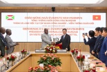 Tổng thống Burundi làm việc tại Tập đoàn Viettel trong chuyến thăm chính thức Việt Nam