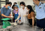 Tập trung hậu kiểm các nhóm thực phẩm nguy cơ ảnh hưởng tới sức khoẻ người già và trẻ nhỏ