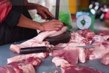 Thịt lợn 'bẩn' - nguy cơ rình rập mâm cơm gia đình