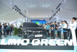 VinFast Limo Green khiến khách Việt mê mẩn tại sự kiện ‘Thu xăng - Đổi điện’