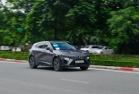 Lên đời VinFast VF 7, khách Việt khẳng định: 'Không còn lý do để quay lại xe xăng'