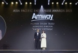 Tổng Giám đốc Amway Việt Nam nhận giải thưởng Doanh nhân xuất sắc Châu Á 2025