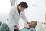Đại phẫu trong đêm cứu sống du khách nước ngoài bị chấn thương sọ não nặng tại Phú Quốc