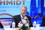 Tỷ phú Eric Schmidt: Việt Nam hoàn toàn có tiềm năng dẫn đầu về AI trong tương lai