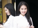 Những hình ảnh Ngọc Trinh chứng minh không phải cứ 'hở' mới đẹp