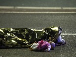 Khủng bố đẫm máu ở Pháp: Xác chết la liệt trong đêm Quốc khánh buồn nhất