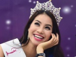 Tạp chí Mỹ bình chọn Phạm Hương là 1 trong 50 người đẹp nhất thế giới