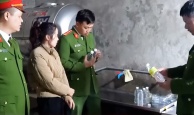 Nghệ An: Triệt phá xưởng sản xuất hơn 60.000 lít giấm giả từ axit công nghiệp và nước lã