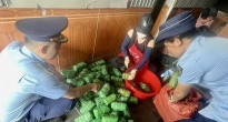 https://vietq.vn/phat-hien-tieu-huy-gan-1-tan-thuc-pham-ban-tai-nghe-an-d232729.html